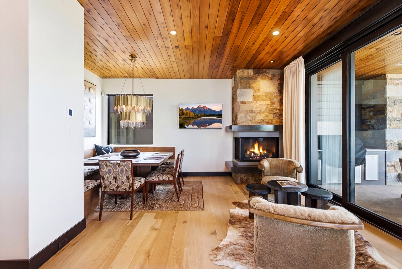 Top-of-Promontory Architectural Estate — Furnished & Turnkey - Front-Row Mountain Views