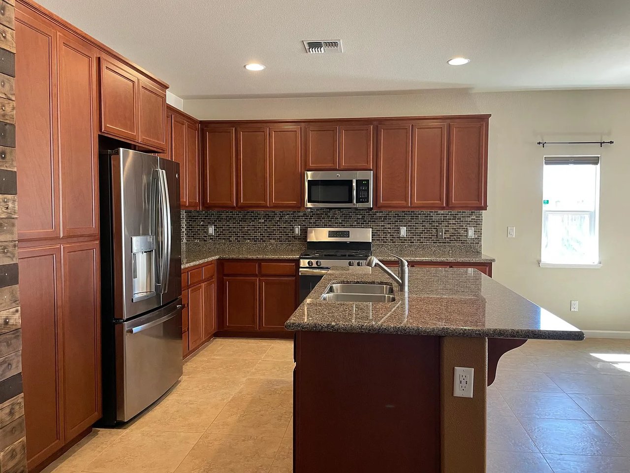 17965 Cedar Mountain Ct