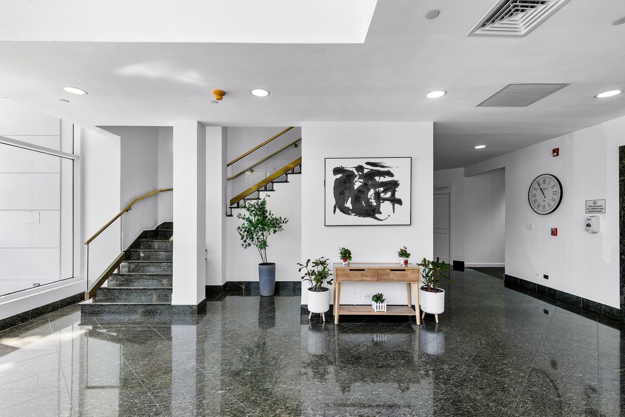 Montague Sterling Centre 5th Floor