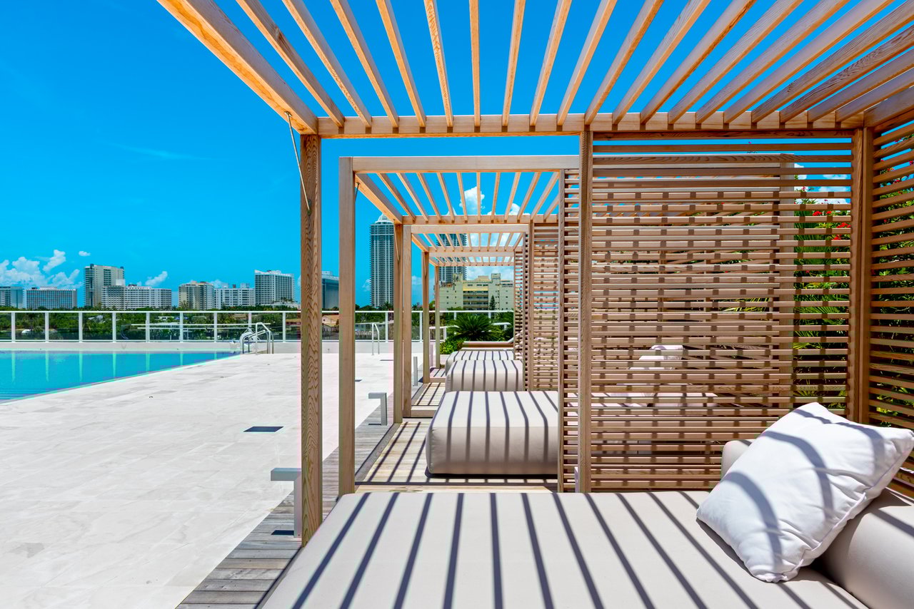 Ritz-Carlton Residences Miami Beach 304