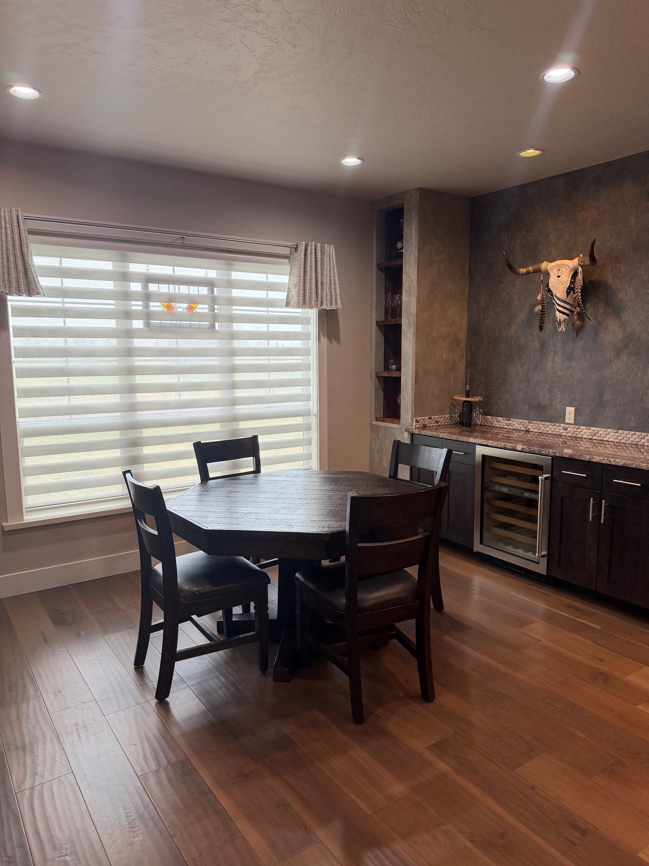 12 Green Meadows Dr