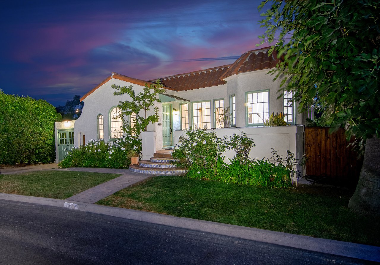 1556 Murray Cir.