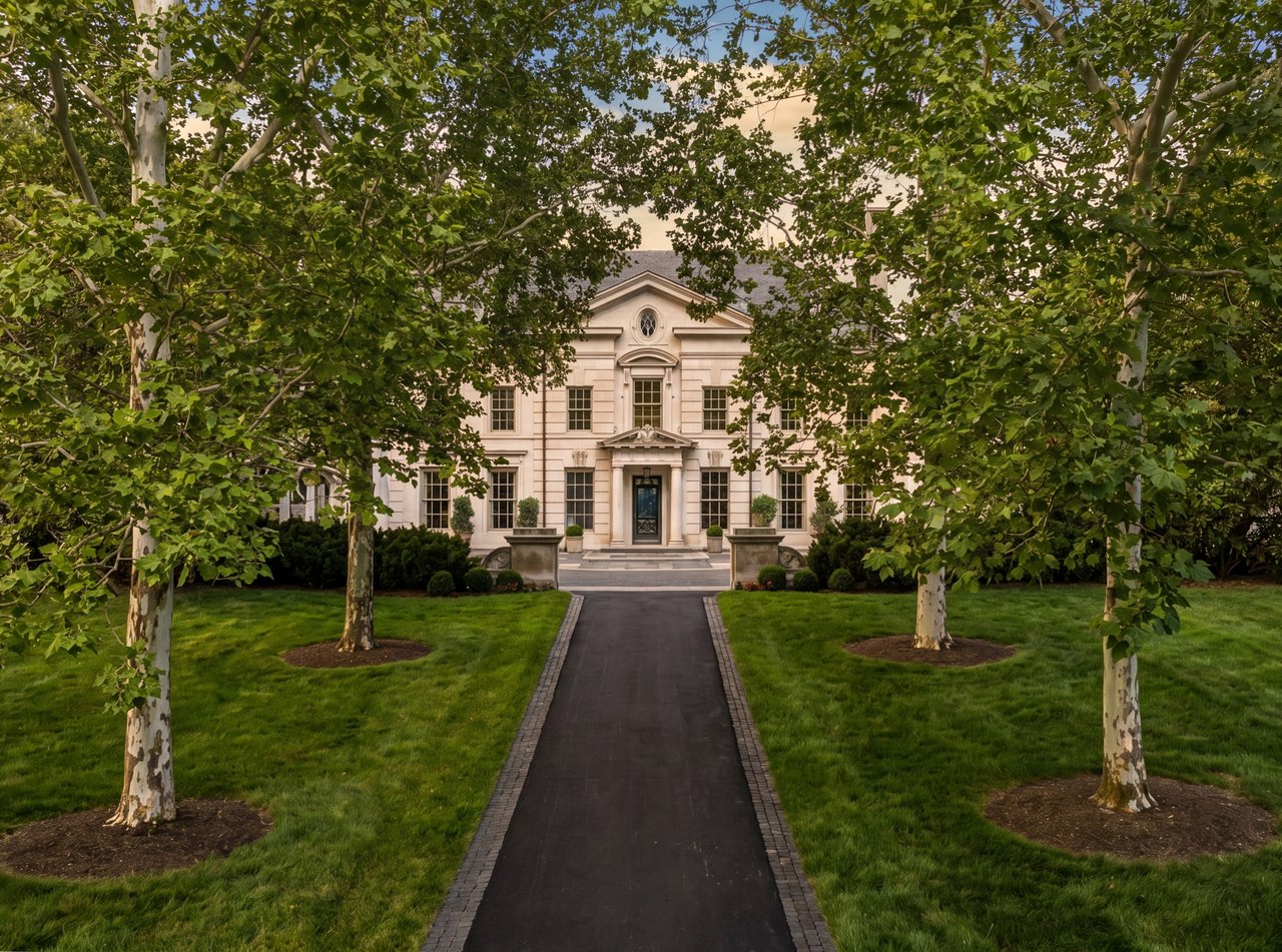 Wayside Manor