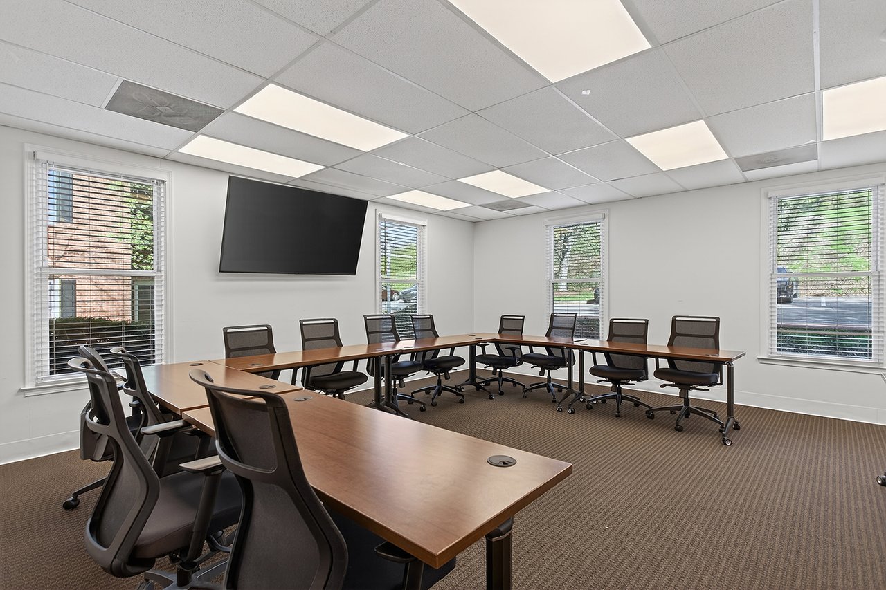 5034 Thoroughbred Lane