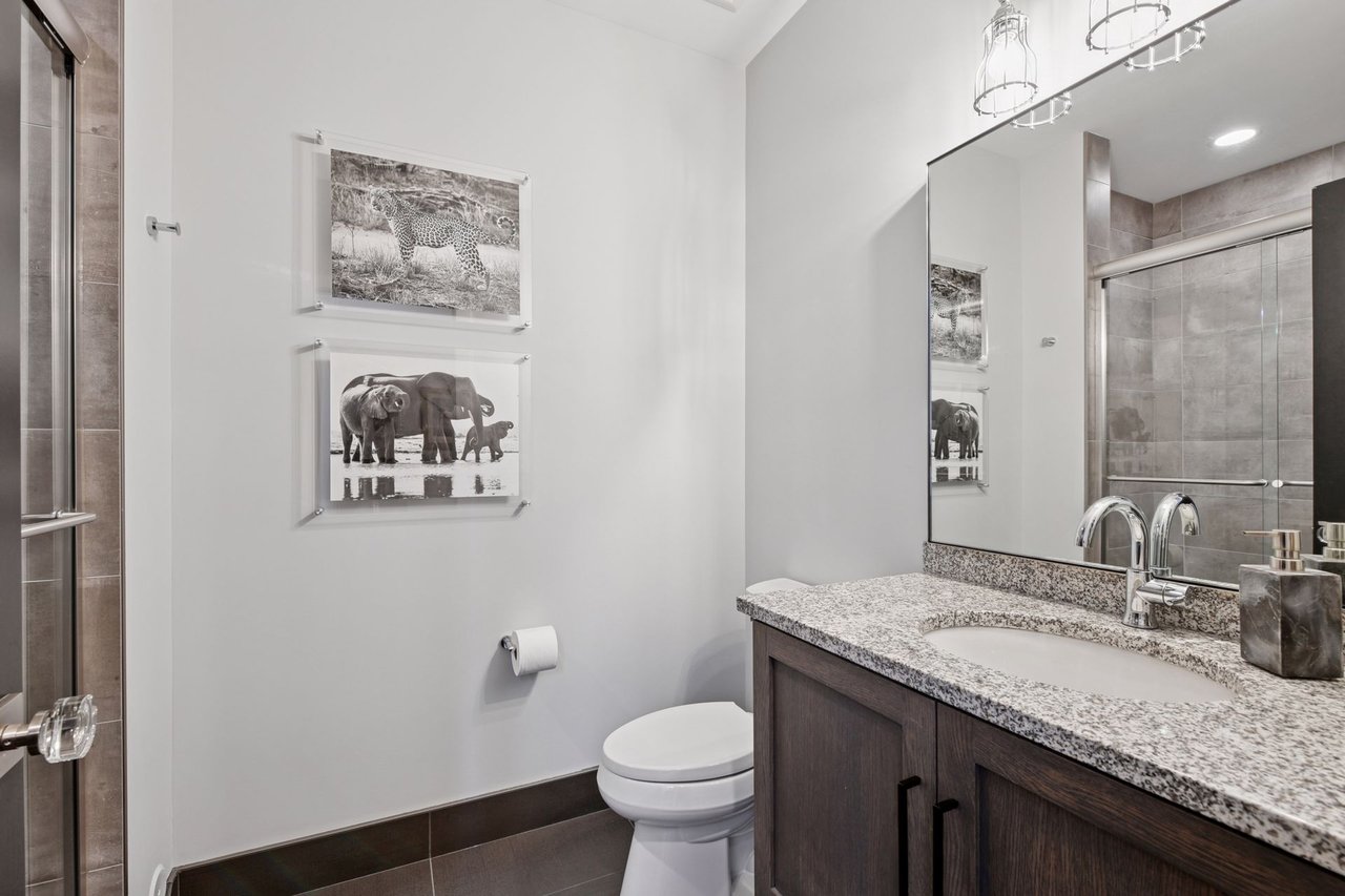 630 Gardner Street E, Wayzata