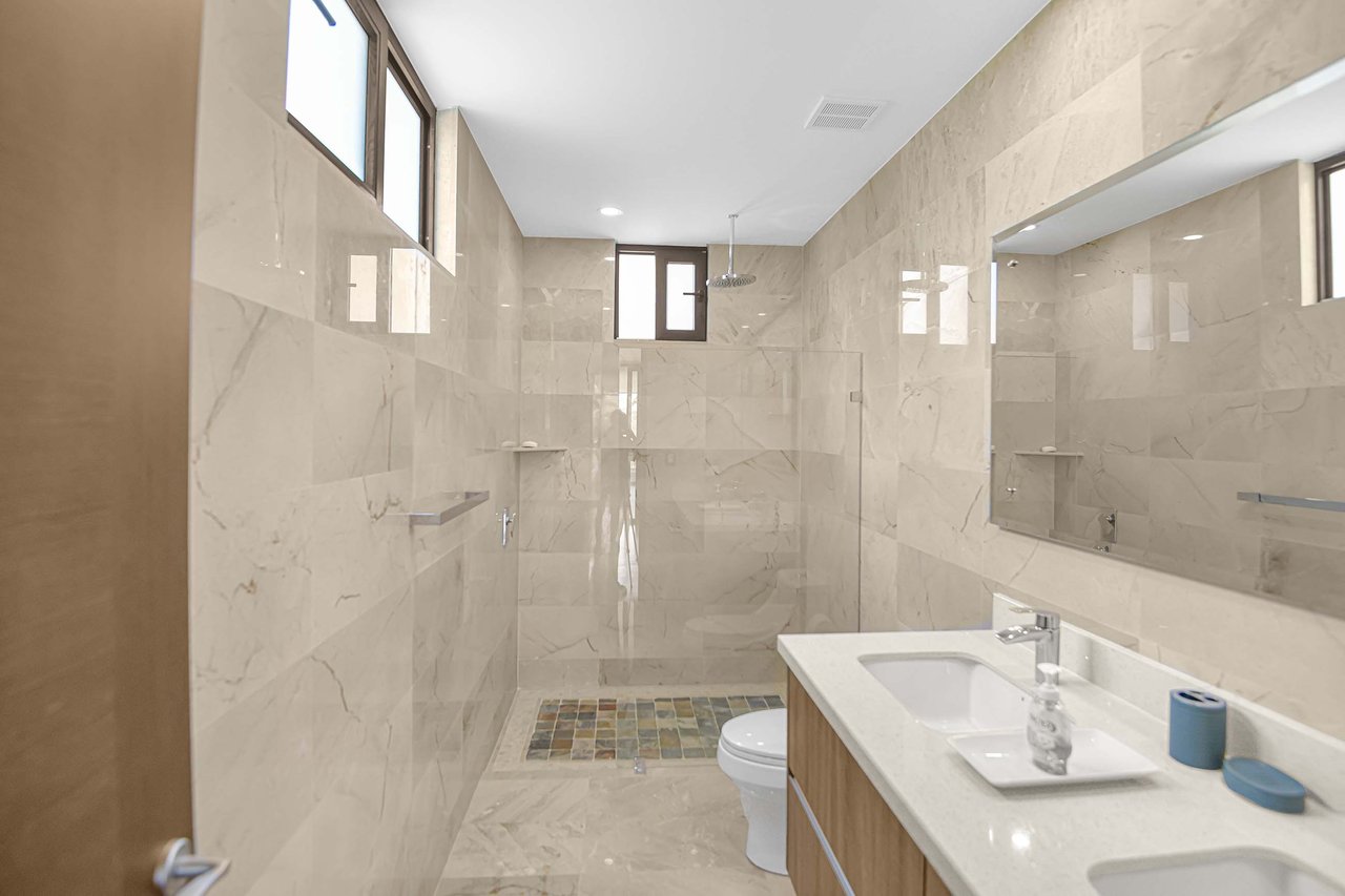 Ocean View Condos for Sale in Faro Escondido 2, Central Pacific 