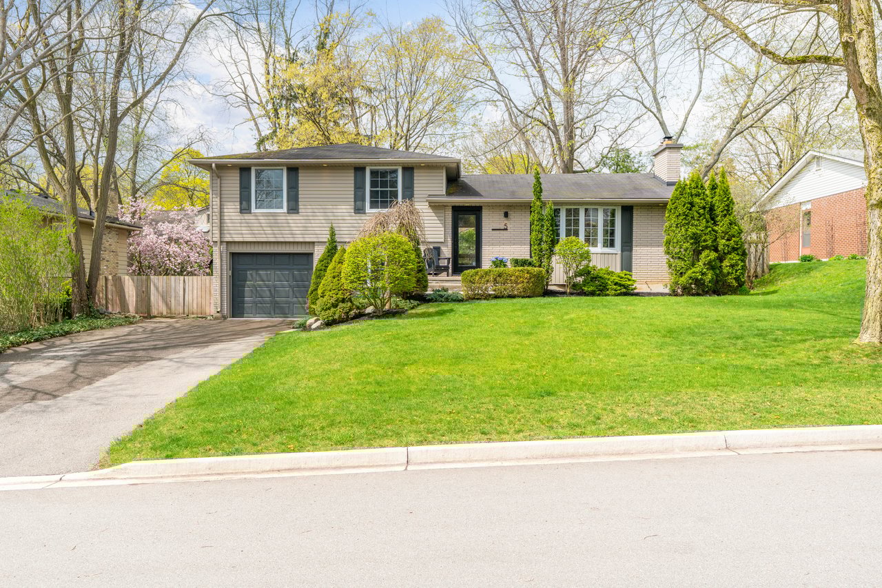 5 Abbey Rise, London Ontario 