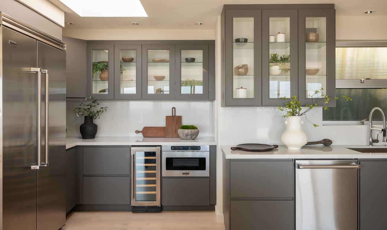 8515 Hedges Way, Sunset Strip