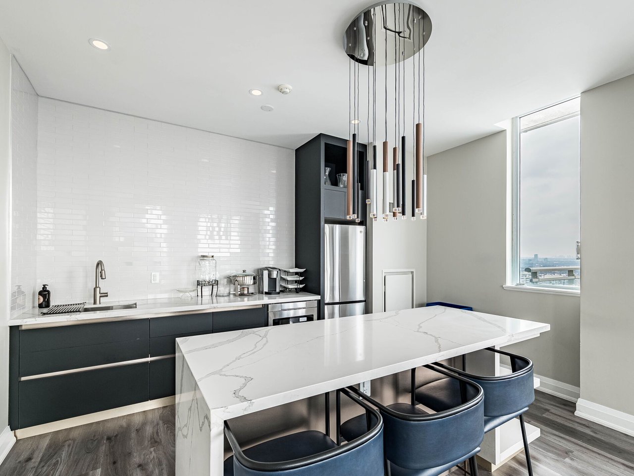 83 Redpath Avenue 407, Toronto C10, ON