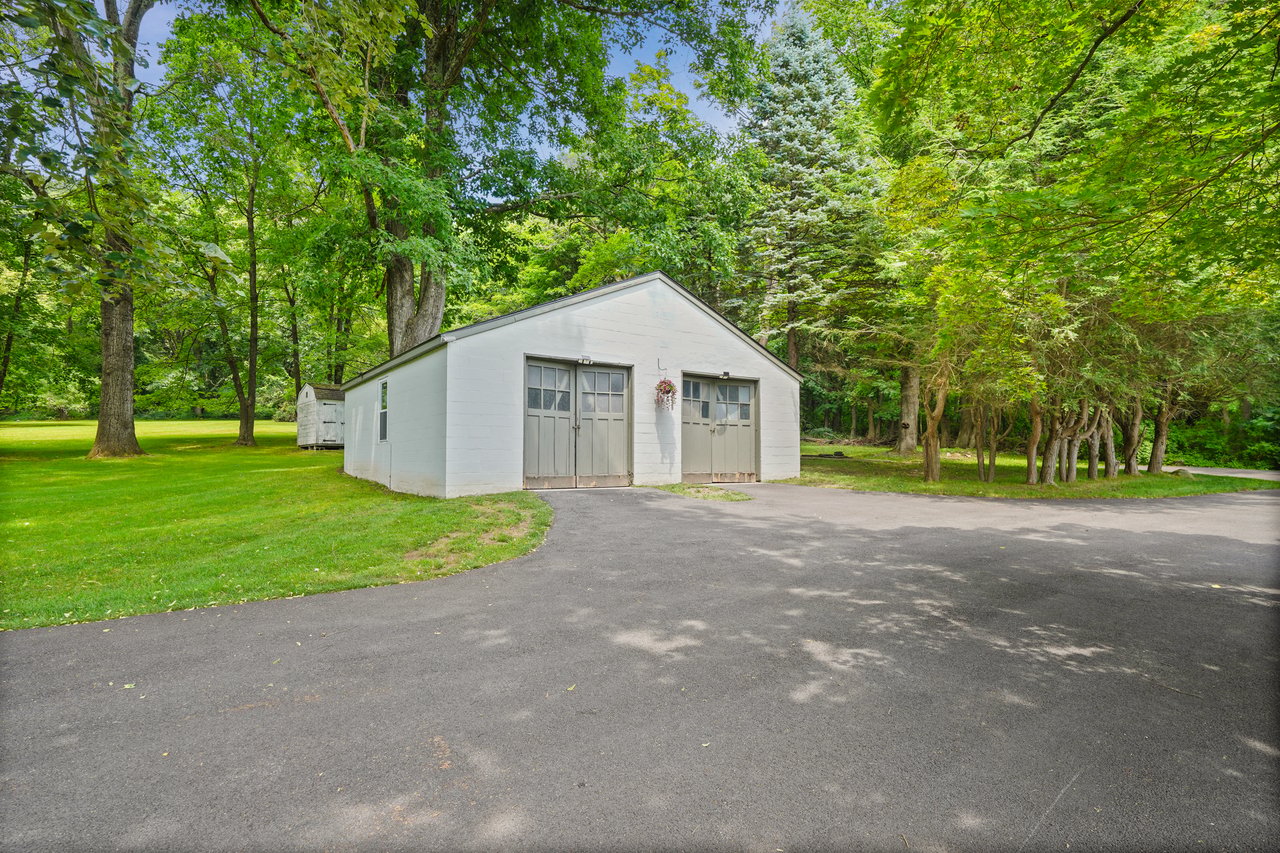 2440 Saw Mill River Road