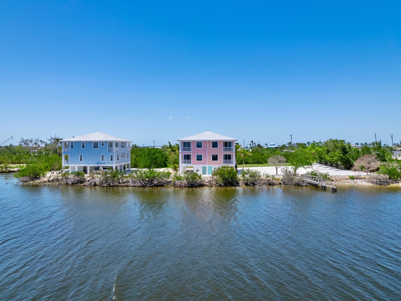 4581 Redfish Point RD