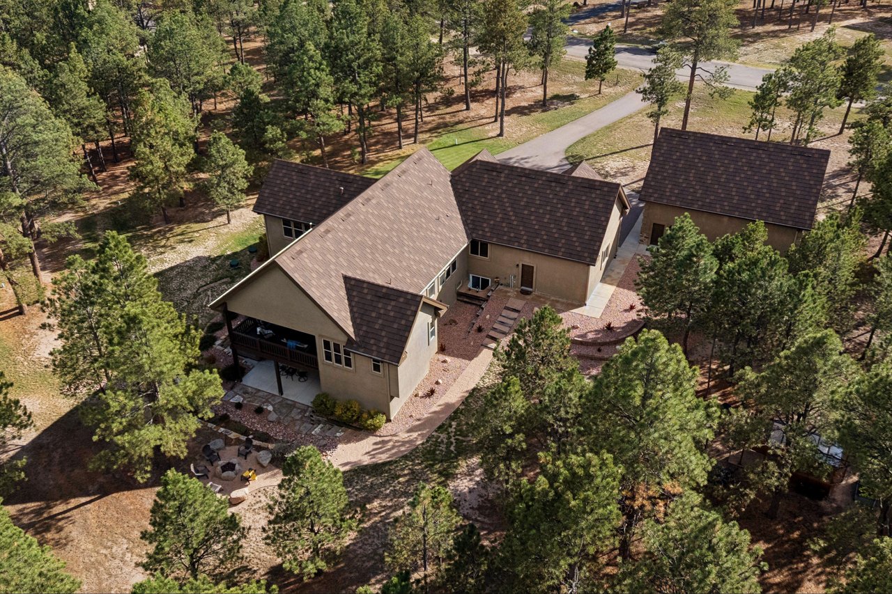 15685 Pole Pine Point