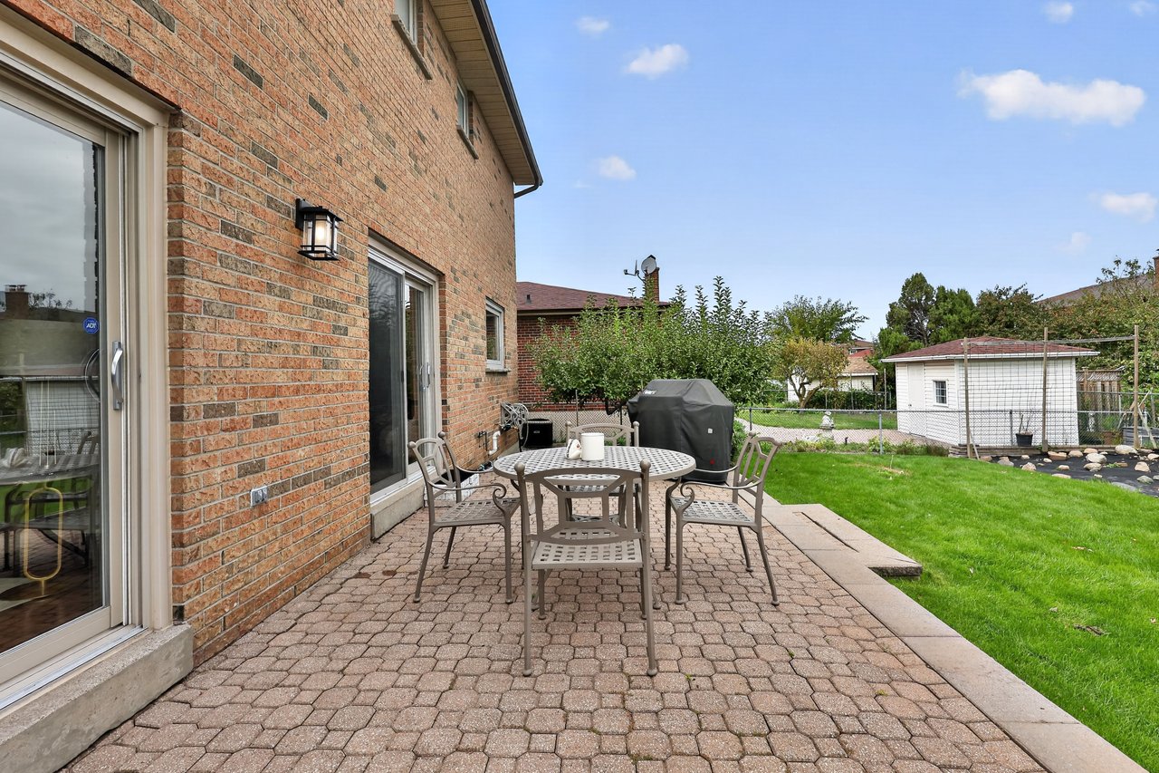 4151 Rockwood Rd
