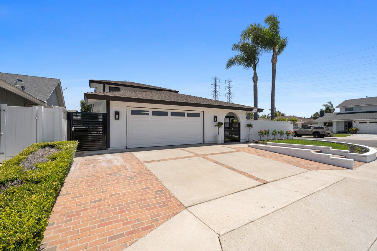 21212 Binghampton Cir