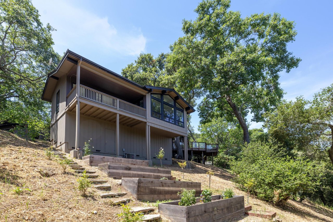 138 Bolivar LN