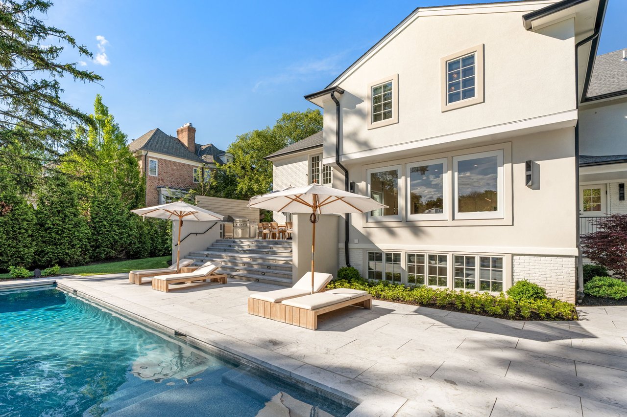 306 Hutchinson Road