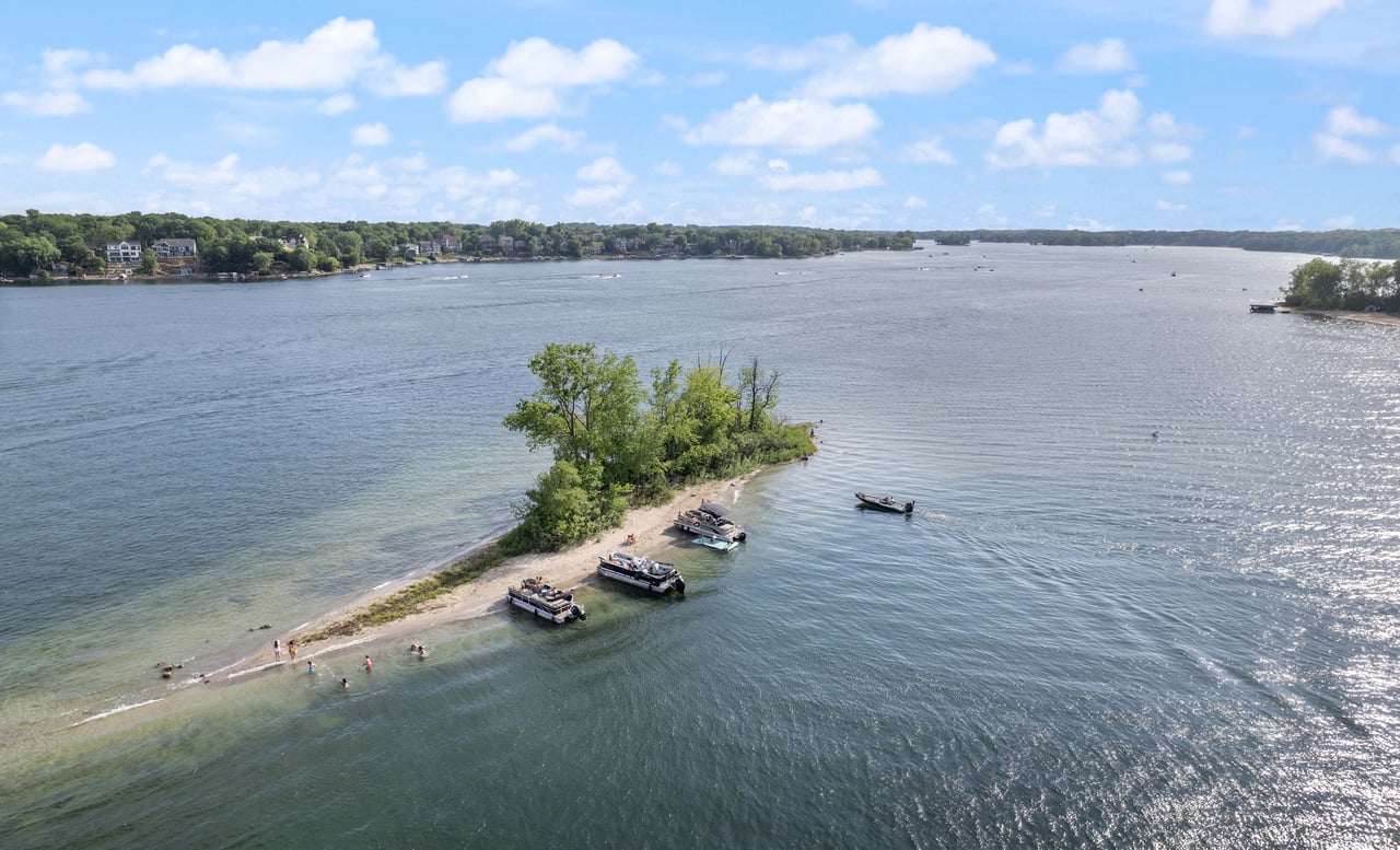 Minnesota Lake Clarity Tool: Essential Resource for Twin Cities Waterfront Buyers