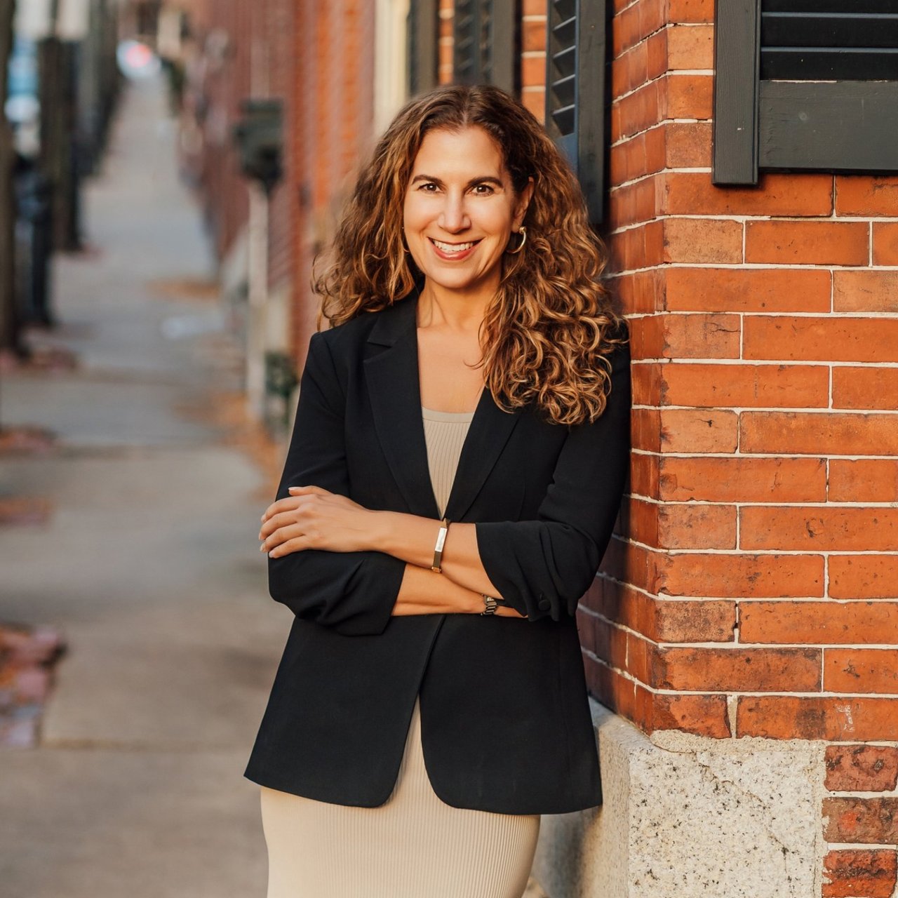 Jennifer Taves Boston, MA Real Estate Agent Headshot