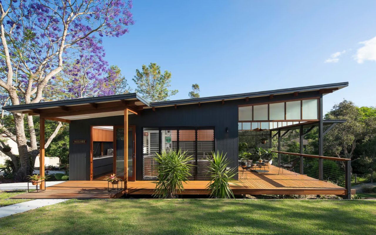 King County home with a modern detached accessory dwelling unit in the backyard.