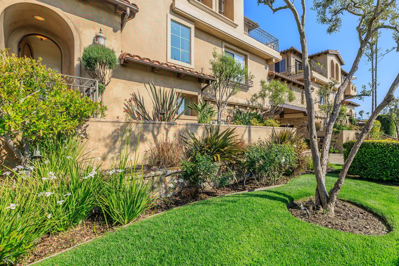 704 S Pacific Coast Highway A