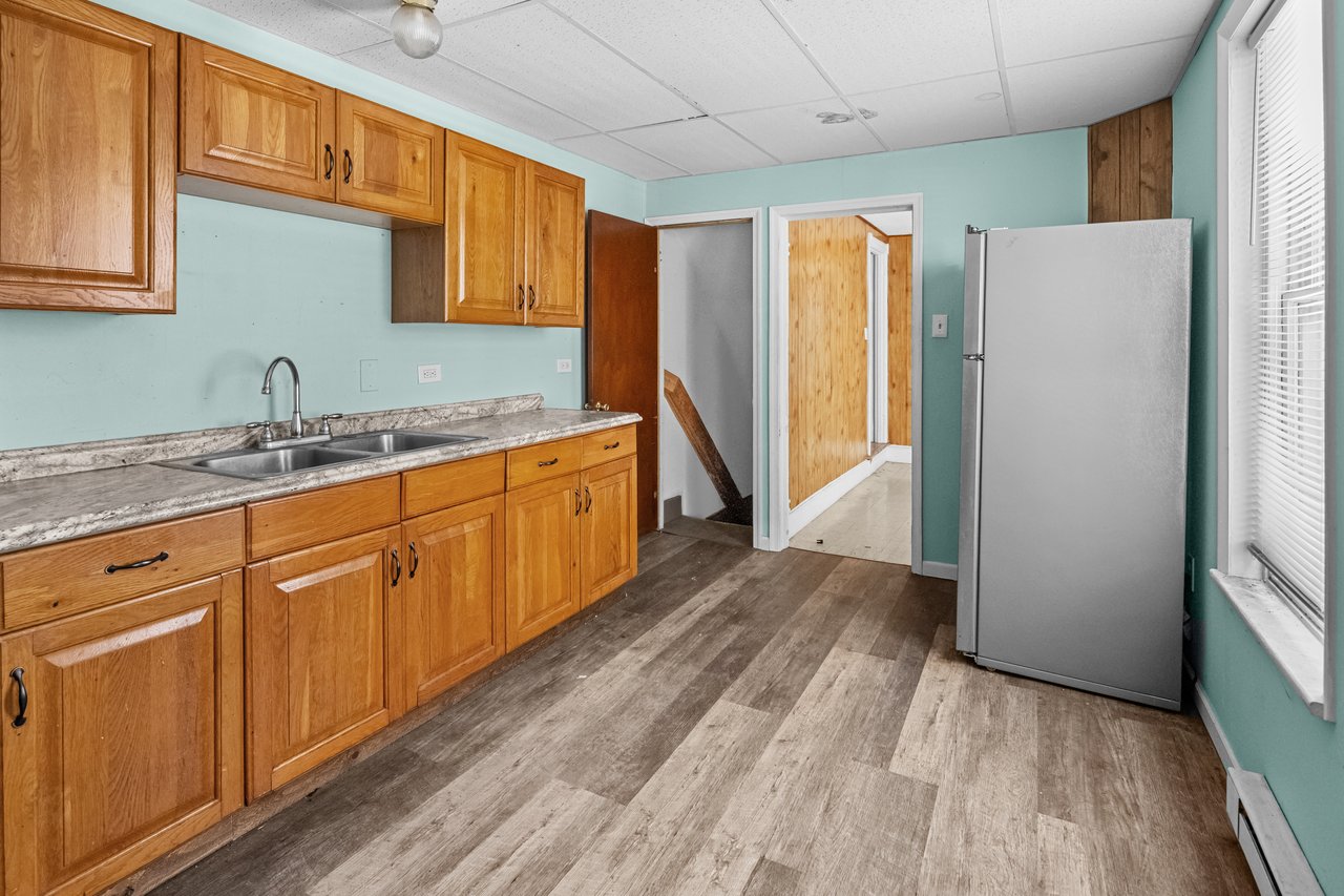 OFFICE EXCLUSIVE - 428 VALLEY ROAD