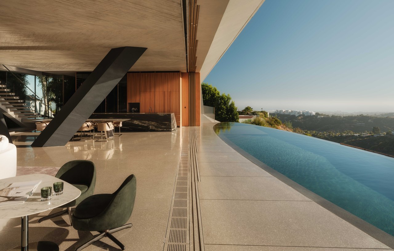 1331 Linda Flora Dr