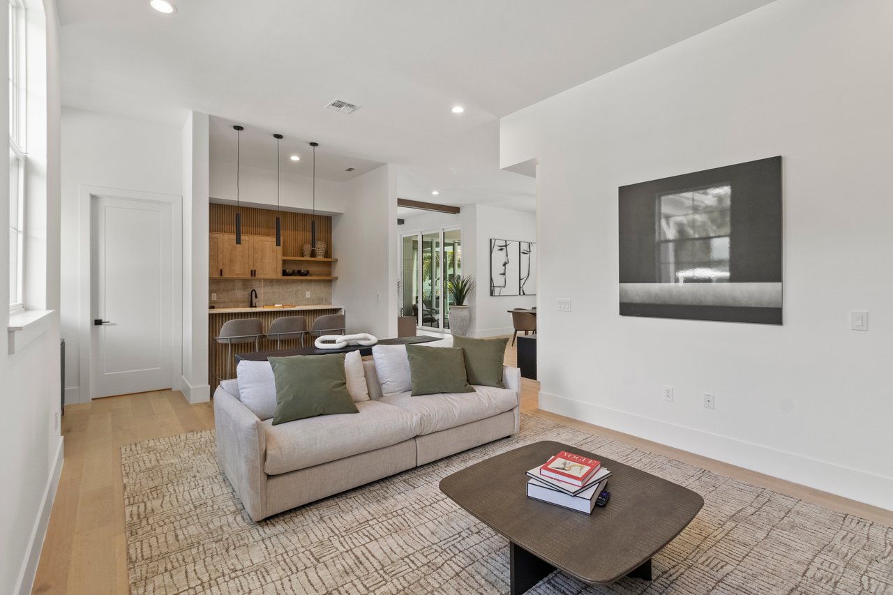 7706 Ficquette Rd- Windermere