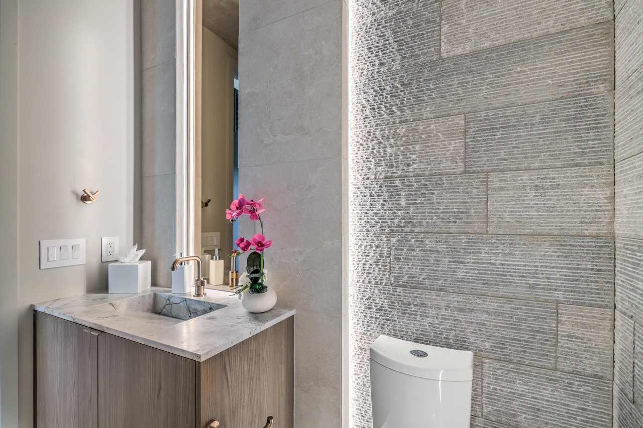 4077 Heron Fairway Dr