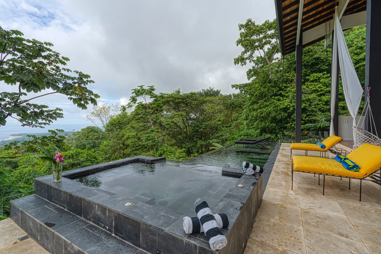 Beauty Villa- Ocean View in Uvita