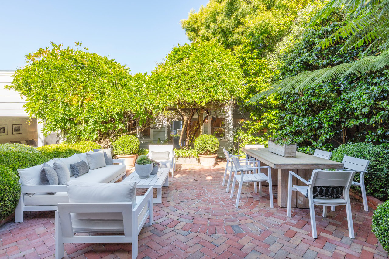 Jewel Box Home With Bridge Bay Views