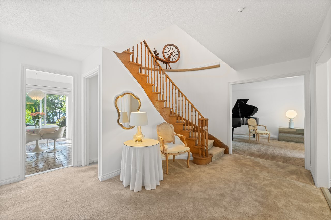 20 Arkendo Drive, Oakville