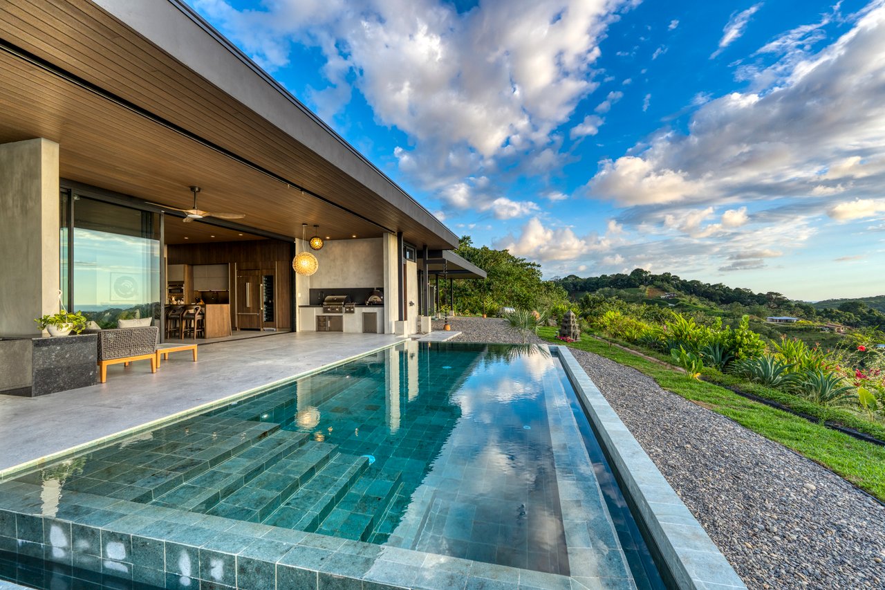 Casa Karuna | Sunset Estate Overlooking the Pacific in Ojochal