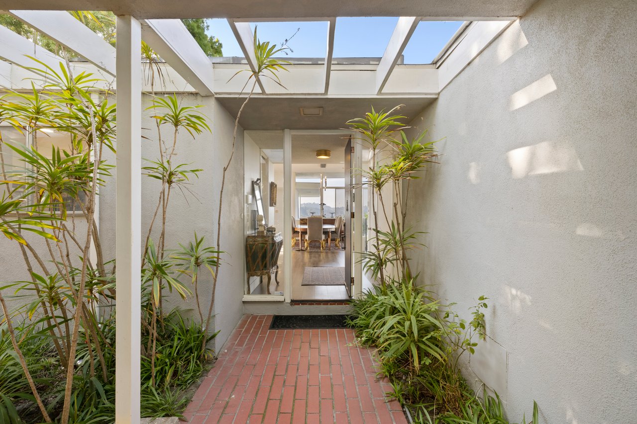 1298 Stradella Rd, Bel Air
