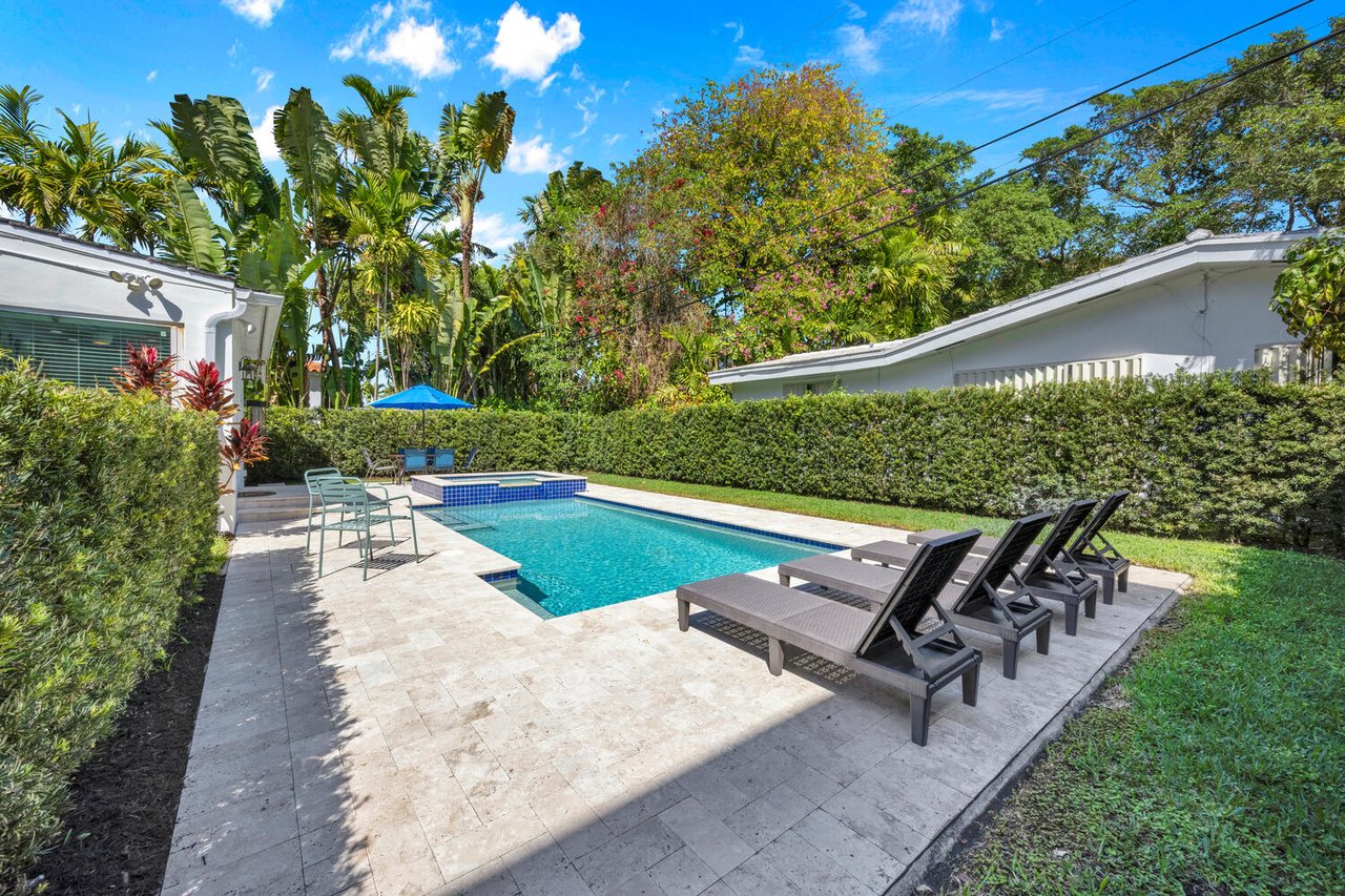 Charming Pool Home at 1005 Columbus Blvd