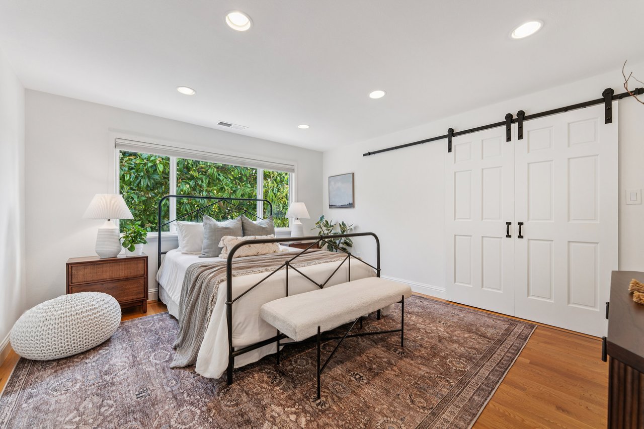 688 57th St, Oakland, CA