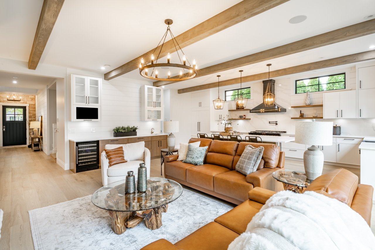 Professional Staging