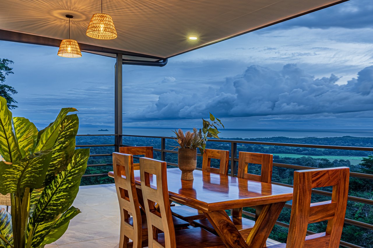 Villa del Altamonte, Best Ocean View Home in the Hills of Uvita.