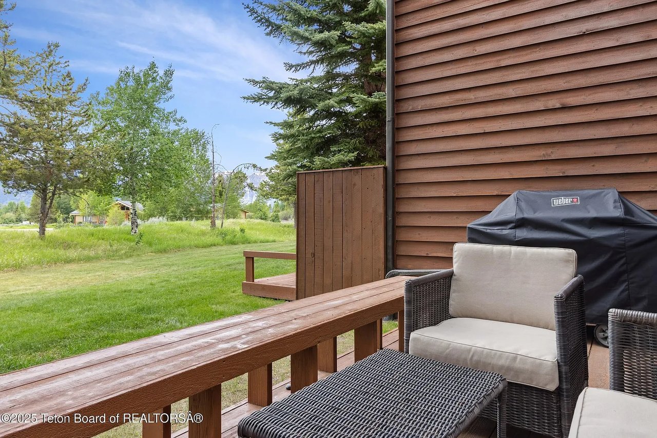 330 E Sagebrush Dr #12-5