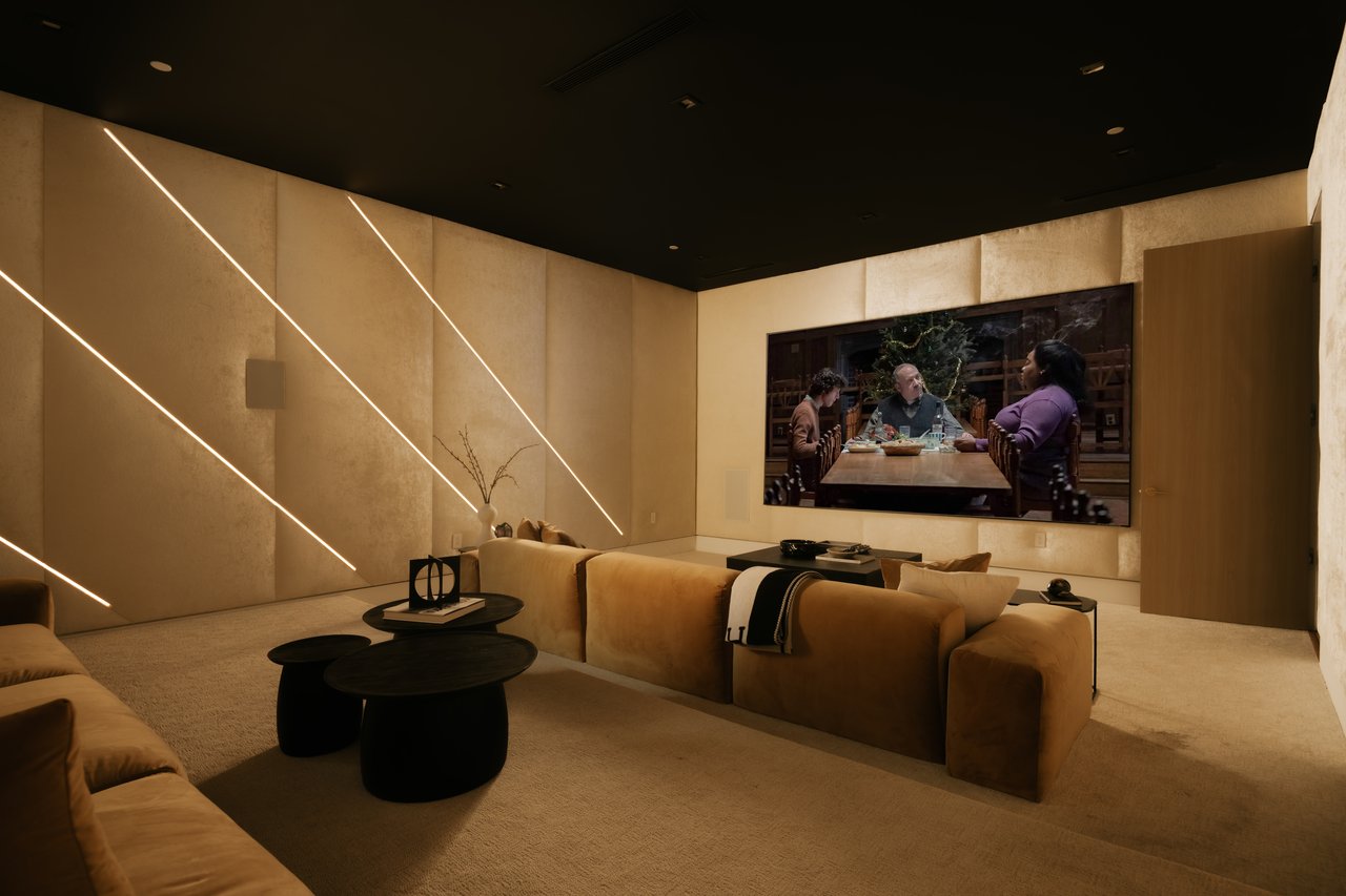 260 S Canyon View Dr