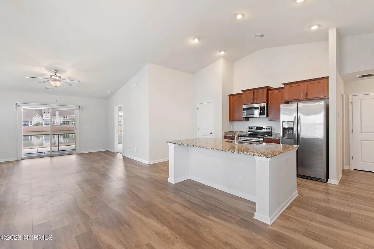 1974 Coleman Lake Dr