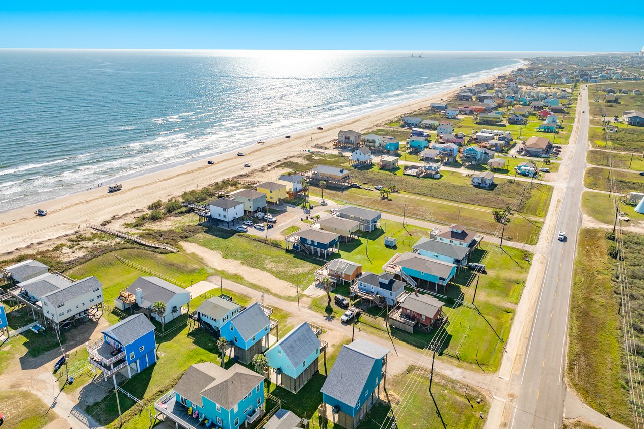 Blue Waters of Surfside Beach Texas, presented by Carter Signature Properties, Cathy Carter, Broker