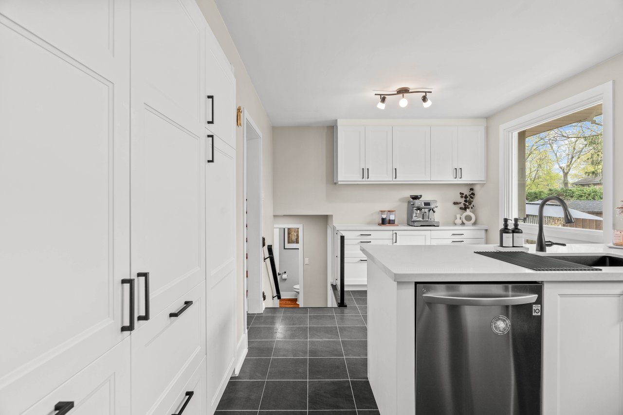 5 Abbey Rise, London Ontario 