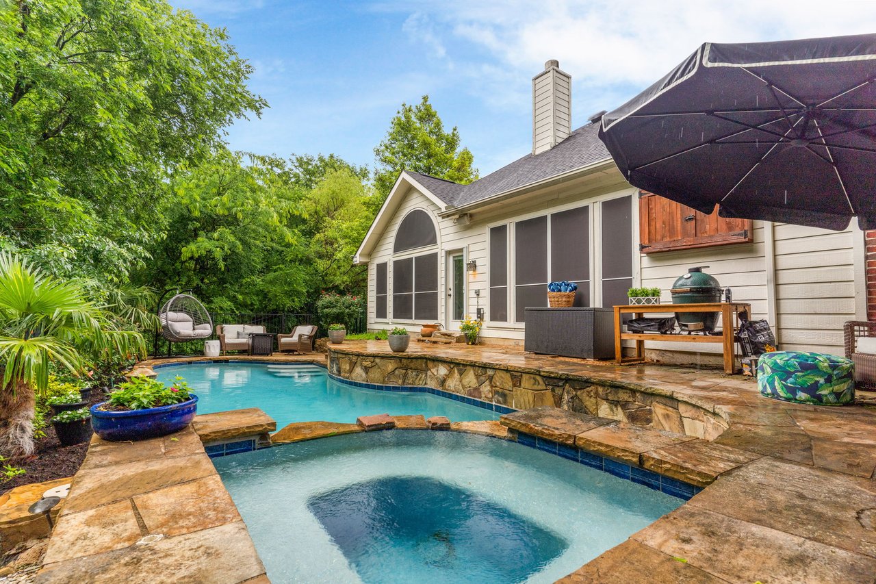 5604 Turtle Way
