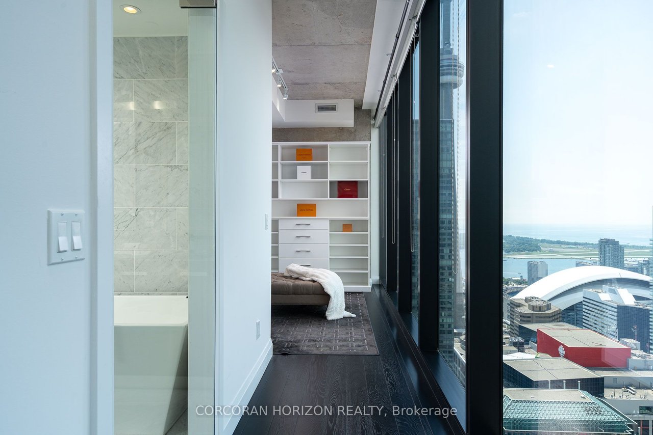 PENTHOUSE PERFECTION ON THEATRE ROW