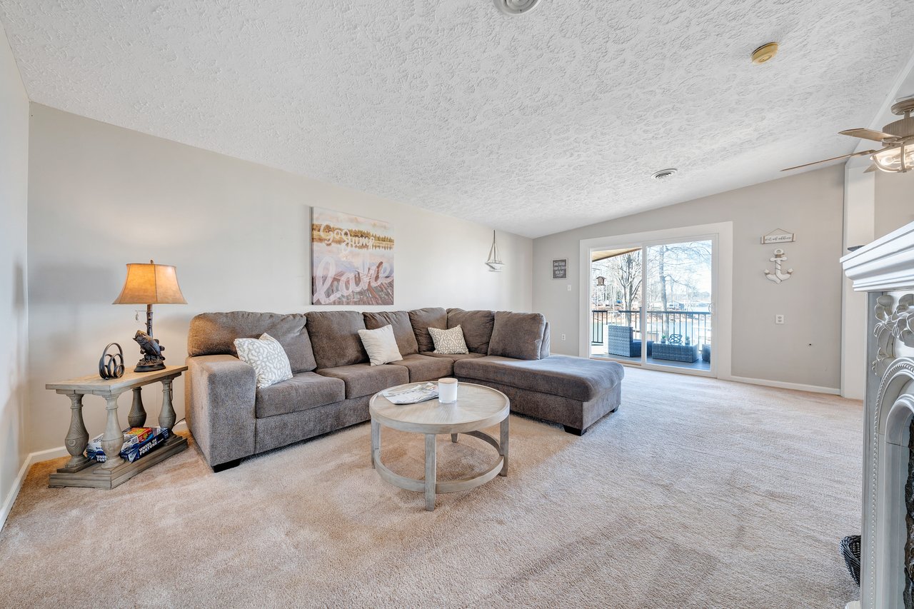 1111 Jefferson Dock RD