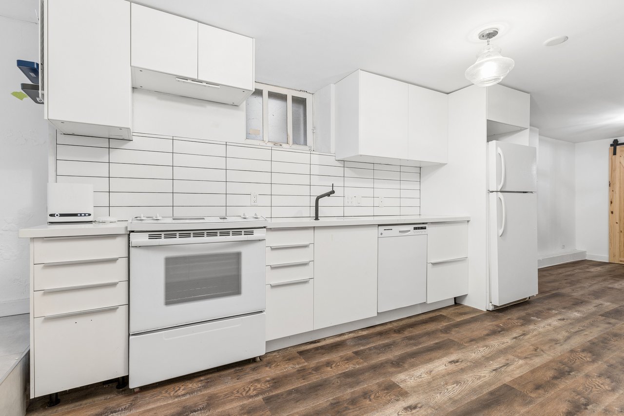 48 Galley Avenue