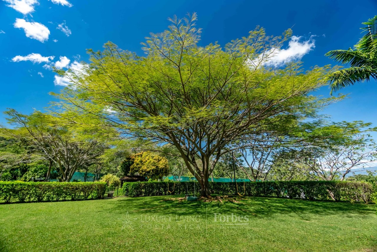 19759 - Architectural Hacienda Style Luxury Villa inTranquil Natural Oasis