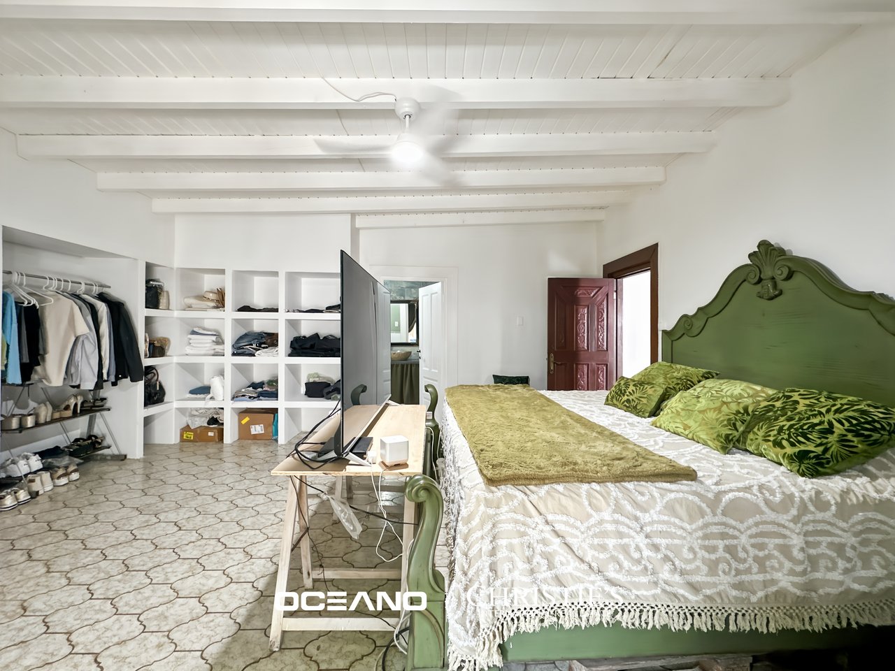 POINT BLANCHE – 5-Bedroom Villa