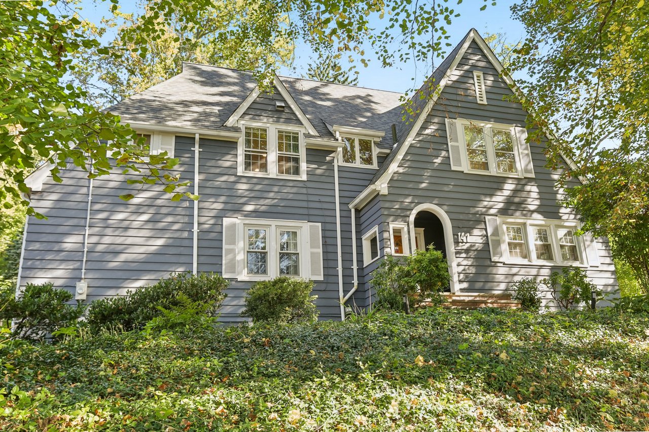 147 Glen Avenue