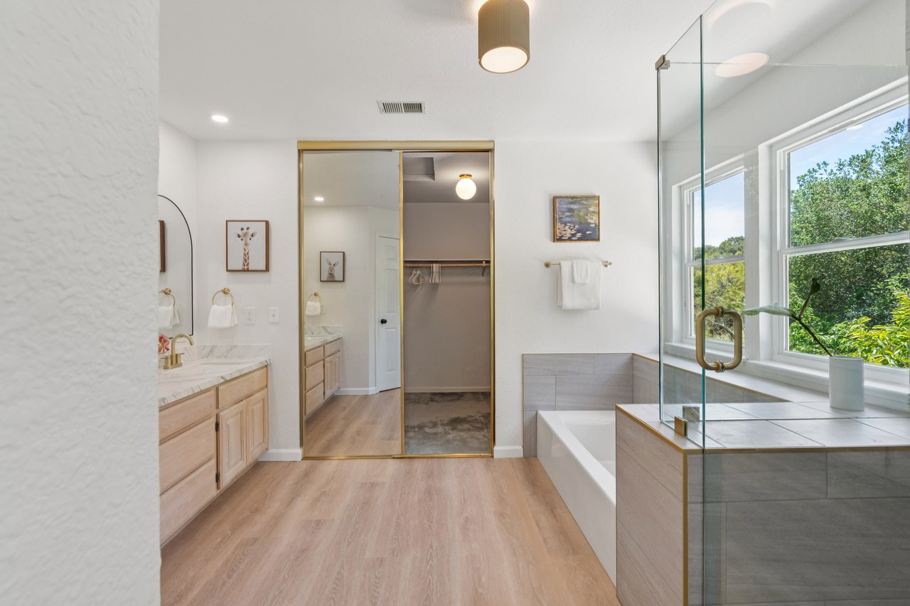 219 Butterfield Dr